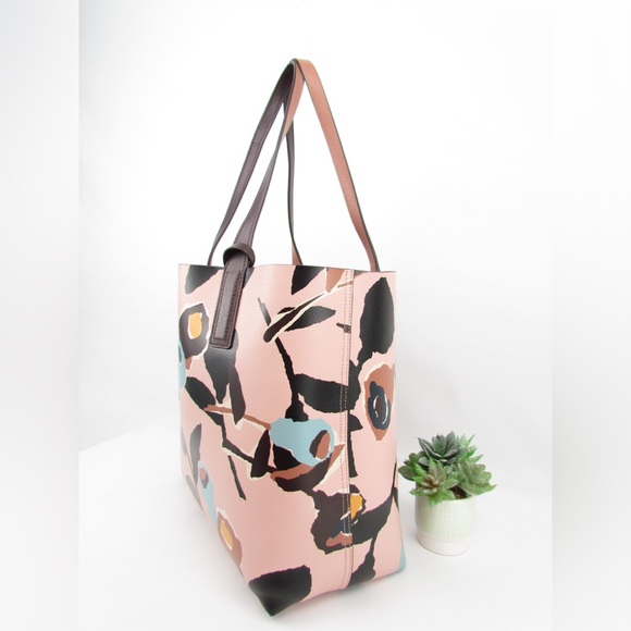 Kate Spade New York Arch Paper Rose Reversible Tote Bag - Picture 5 of 11